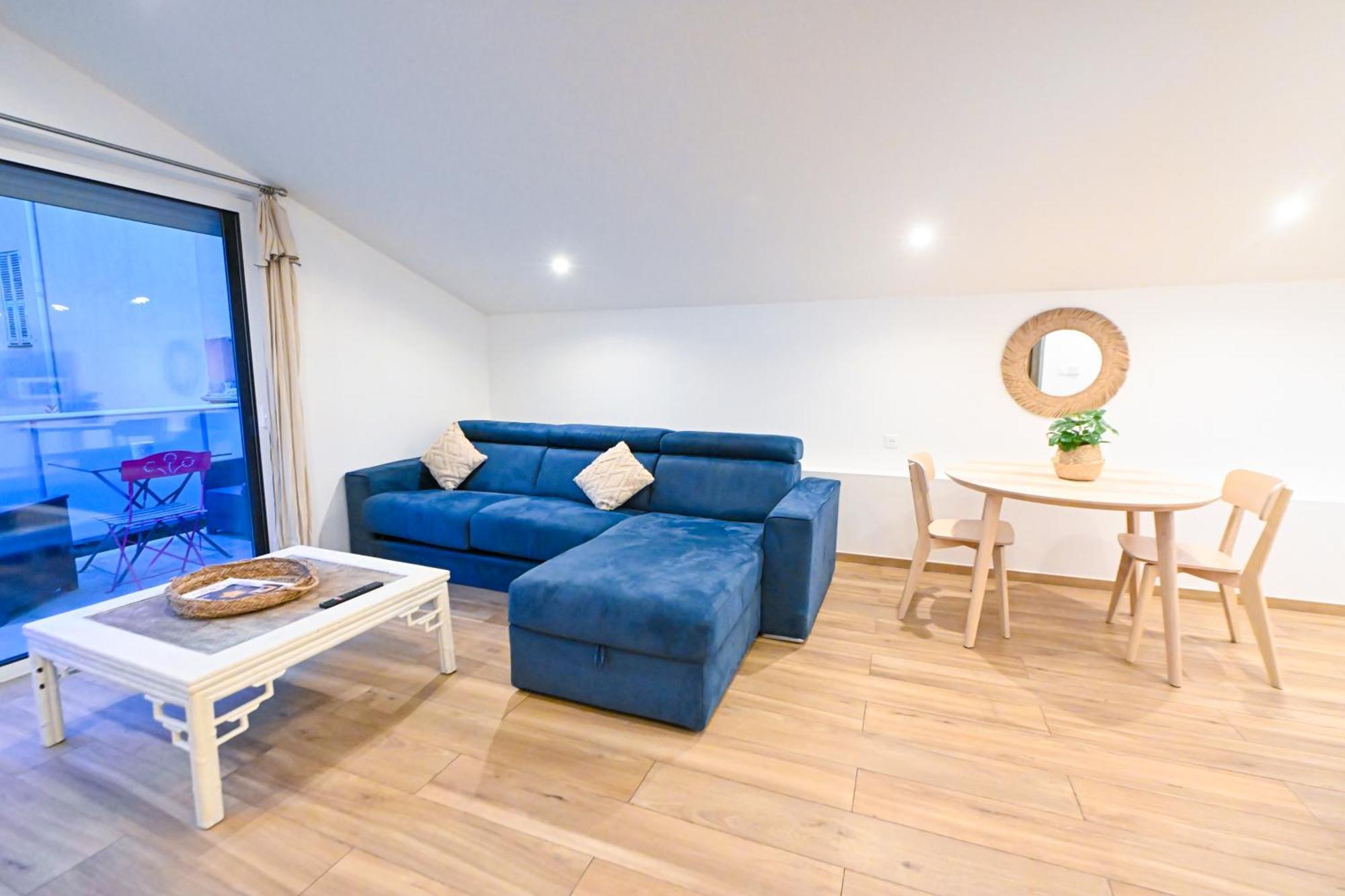 Studio Cozy Avec Terrasse N12 Nice Exterior foto
